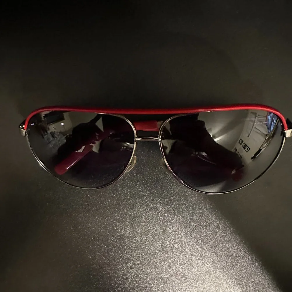 Gucci Aviator Sunglasses GG 1827/S - Timeless Elegance and Sophistication - Picture 4 of 16